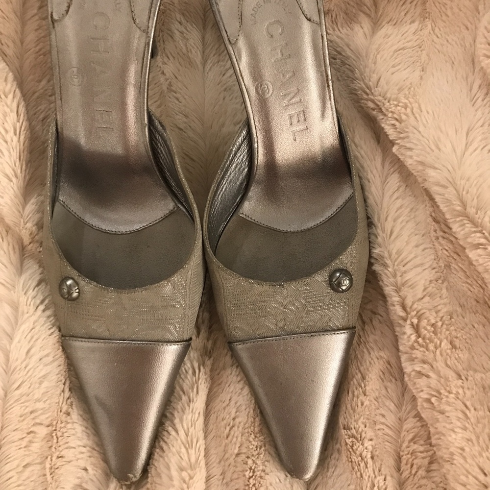 CHANEL SHOES